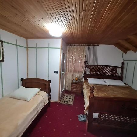 Sofra Kolonjare Agroturizem Hotel Erseke ภายนอก รูปภาพ