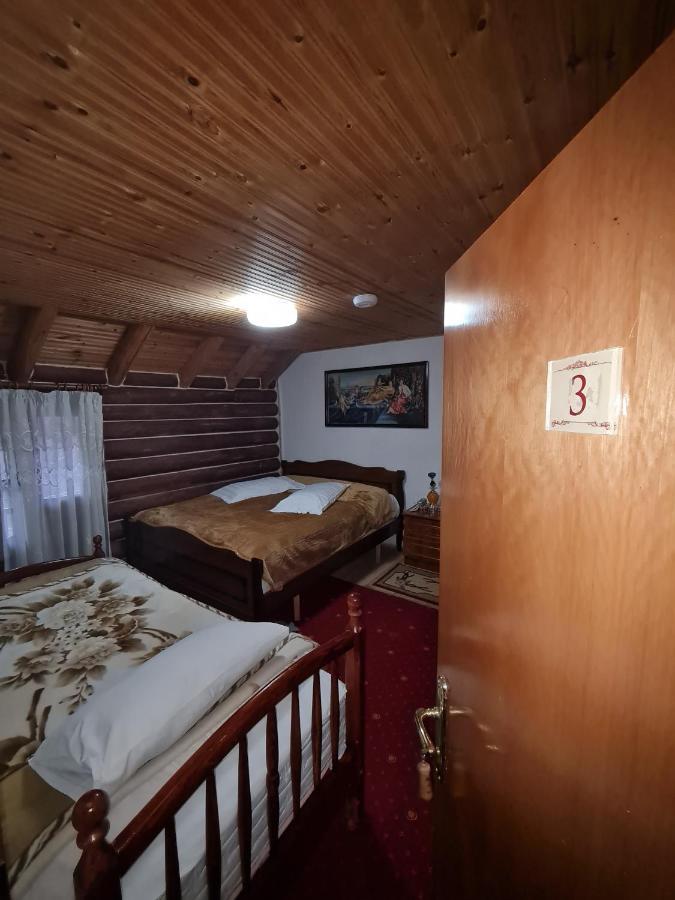 Sofra Kolonjare Agroturizem Hotel Erseke ภายนอก รูปภาพ