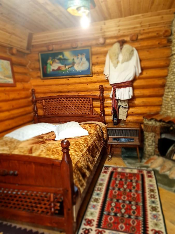 Sofra Kolonjare Agroturizem Hotel Erseke ภายนอก รูปภาพ