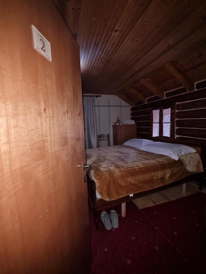 Sofra Kolonjare Agroturizem Hotel Erseke ภายนอก รูปภาพ